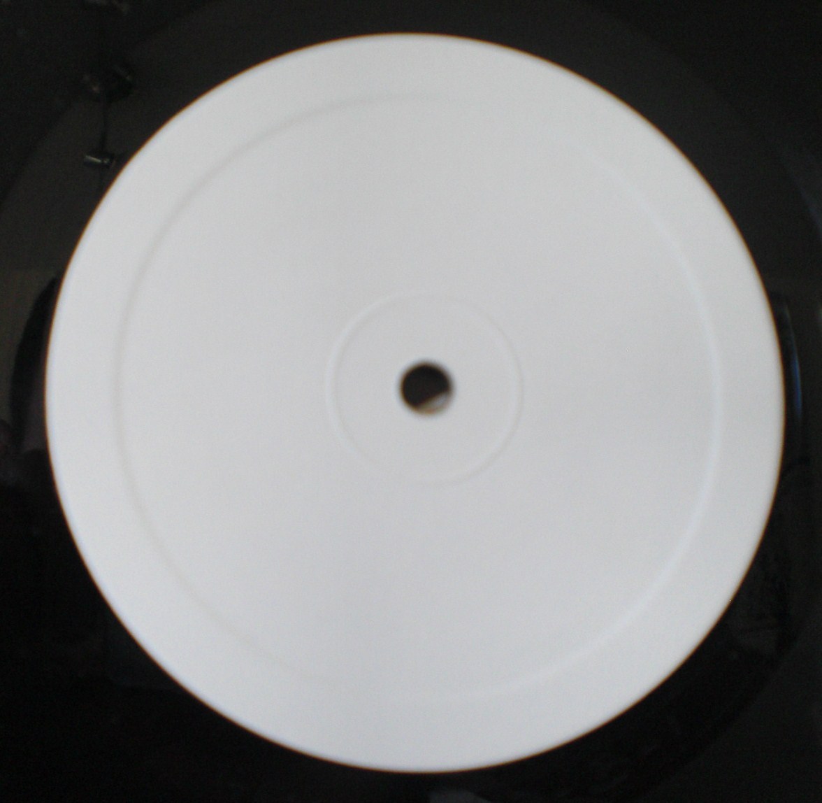 DR_white_label_b_side.JPG